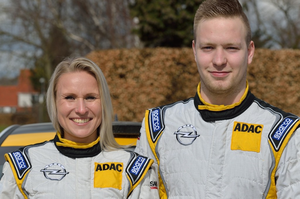 Jacob Madsen og Line Lykke Jensen har som ambition i 2017 at deltage i europamesterskabet i rally for juniorer. Med sejren i første afdeling af danmarksmesterskabet i rally har de taget første skridt på vejen.
(Foto: Michael Eisenberg)